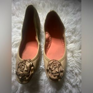 2/$20 Lindsey Phillips Flats Size 8